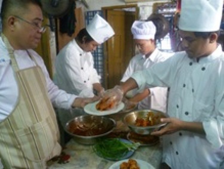 Ray Shipping Enterprise - service-for-cook-training-2